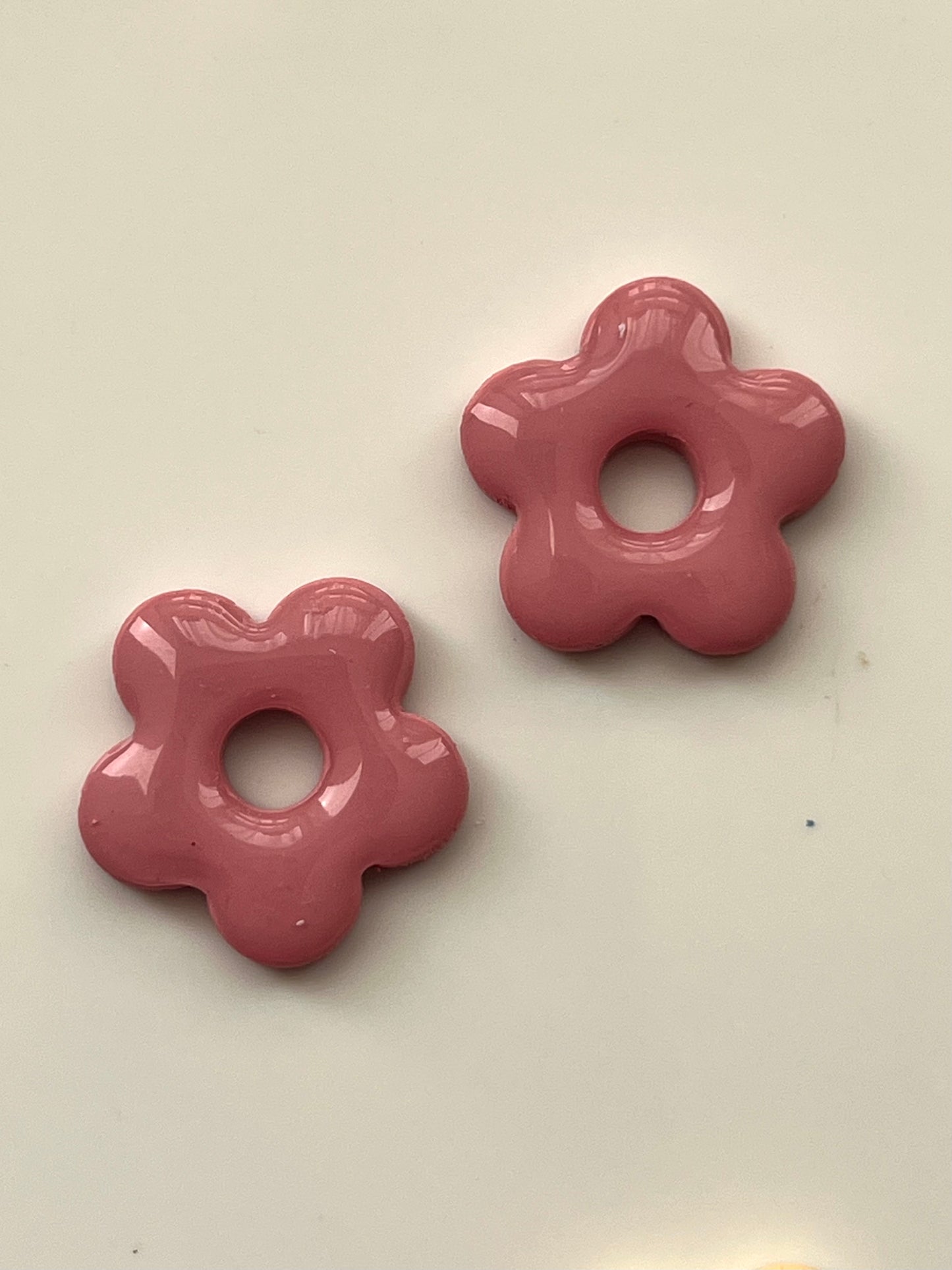CLAY FLOWER CHARMS
