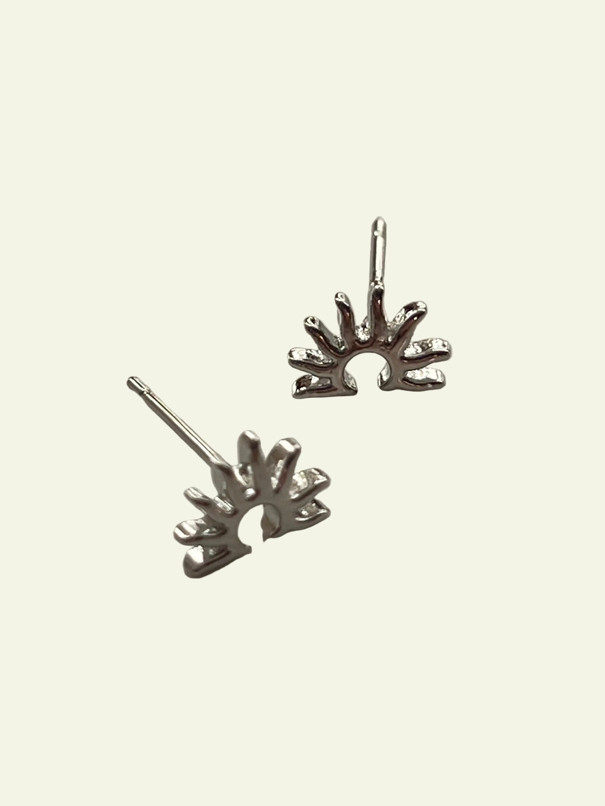 SUNSET STUDS