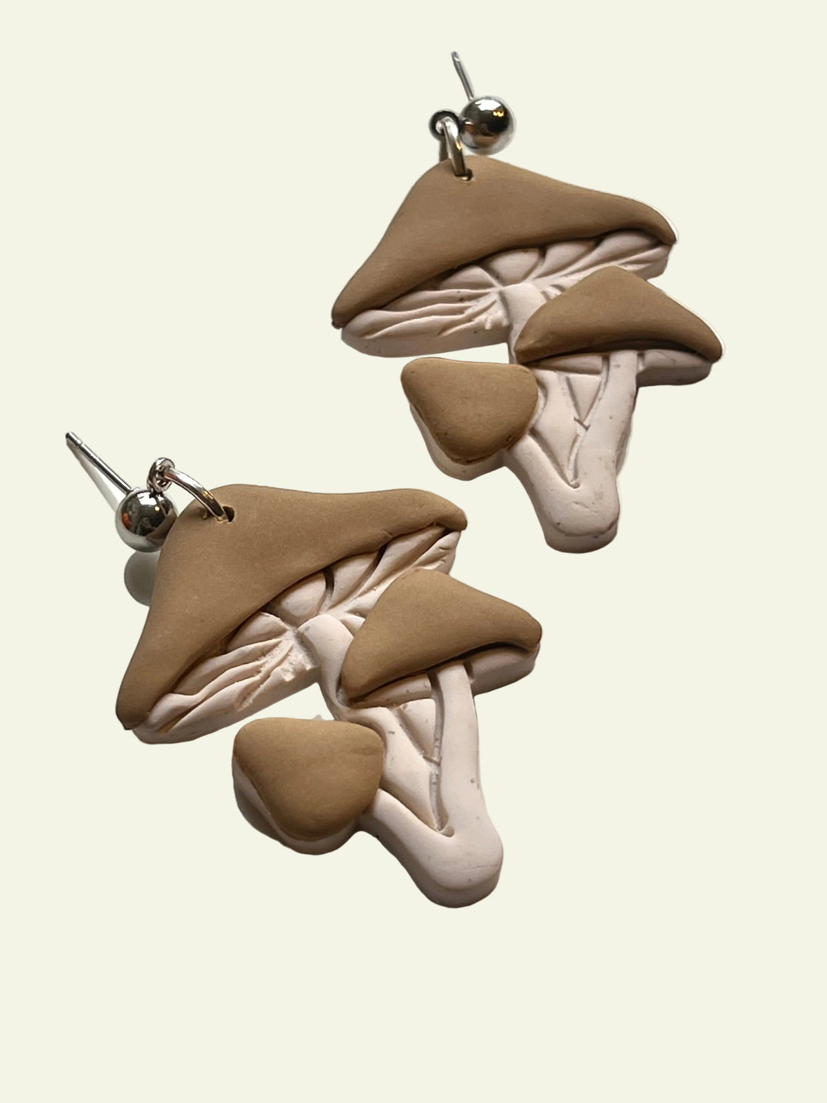 MUSHROOM DANGLE beige
