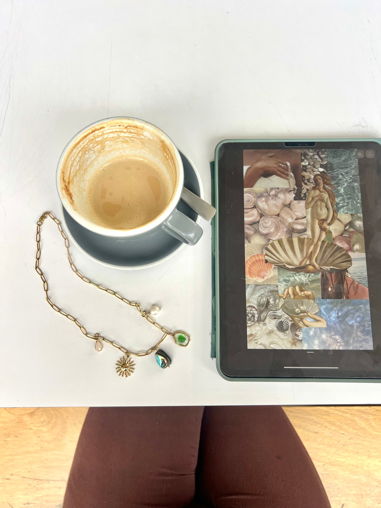 THE COAST NECKLACE