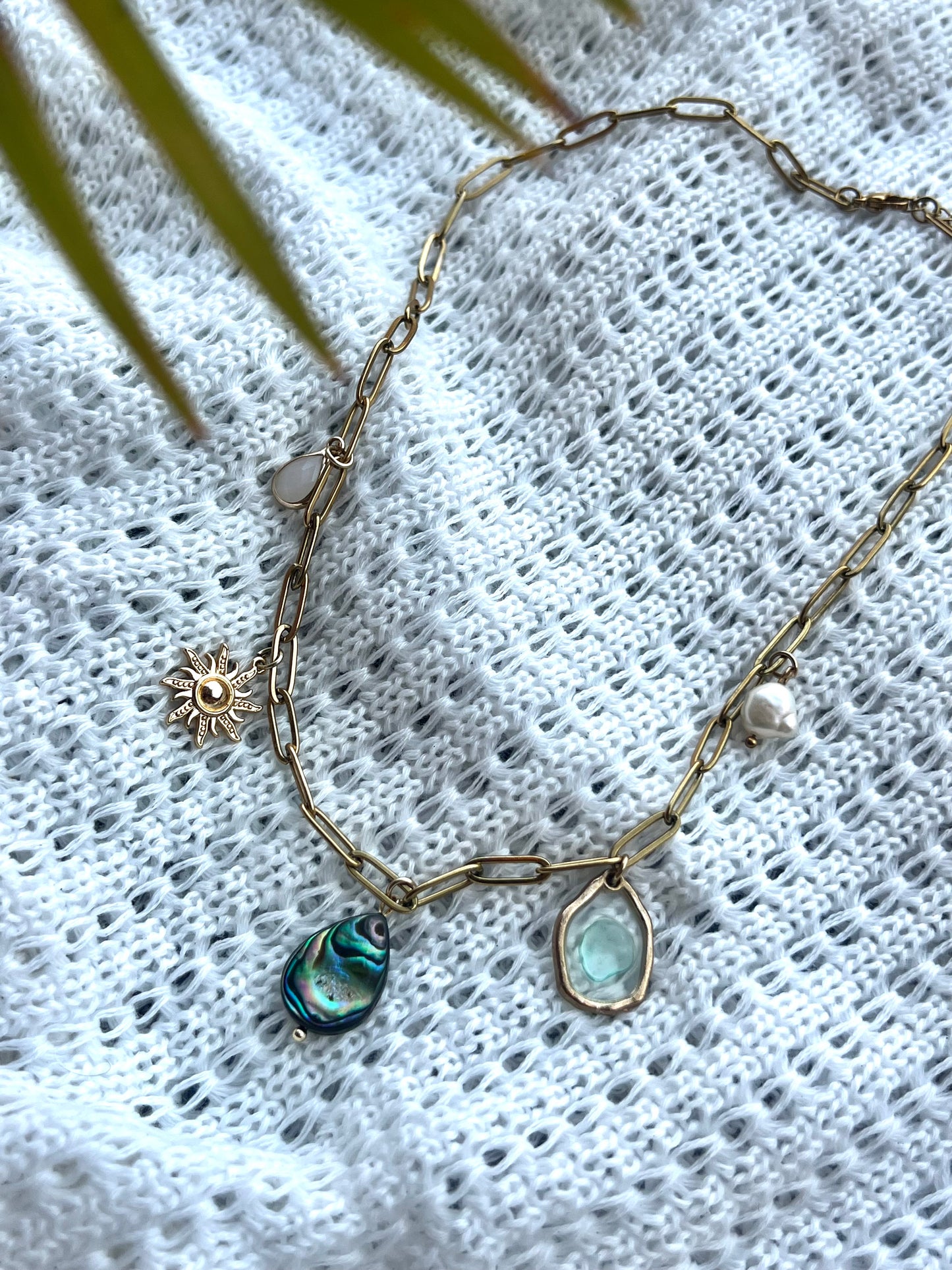 THE COAST NECKLACE