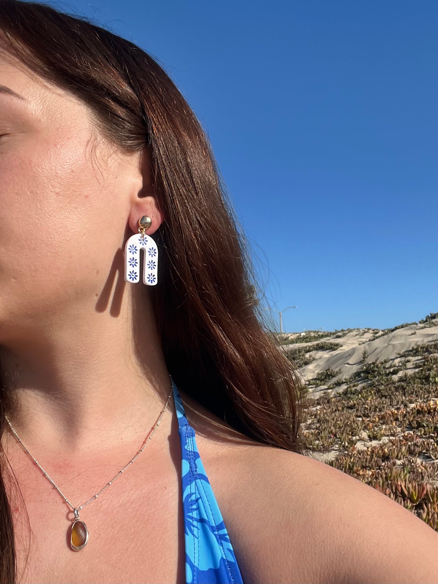 COASTAL CERAMIC ARCH EARRINGS