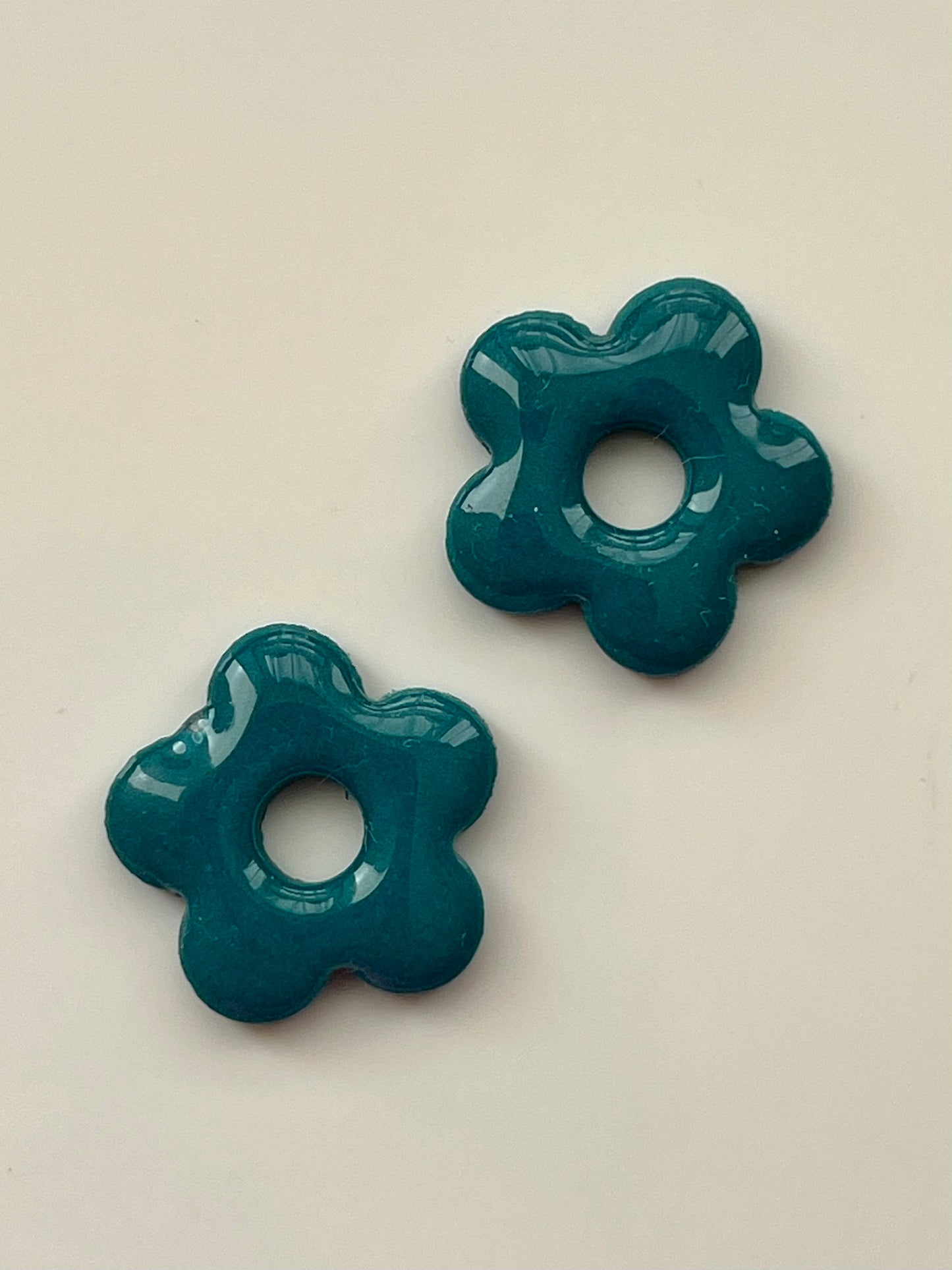 CLAY FLOWER CHARMS