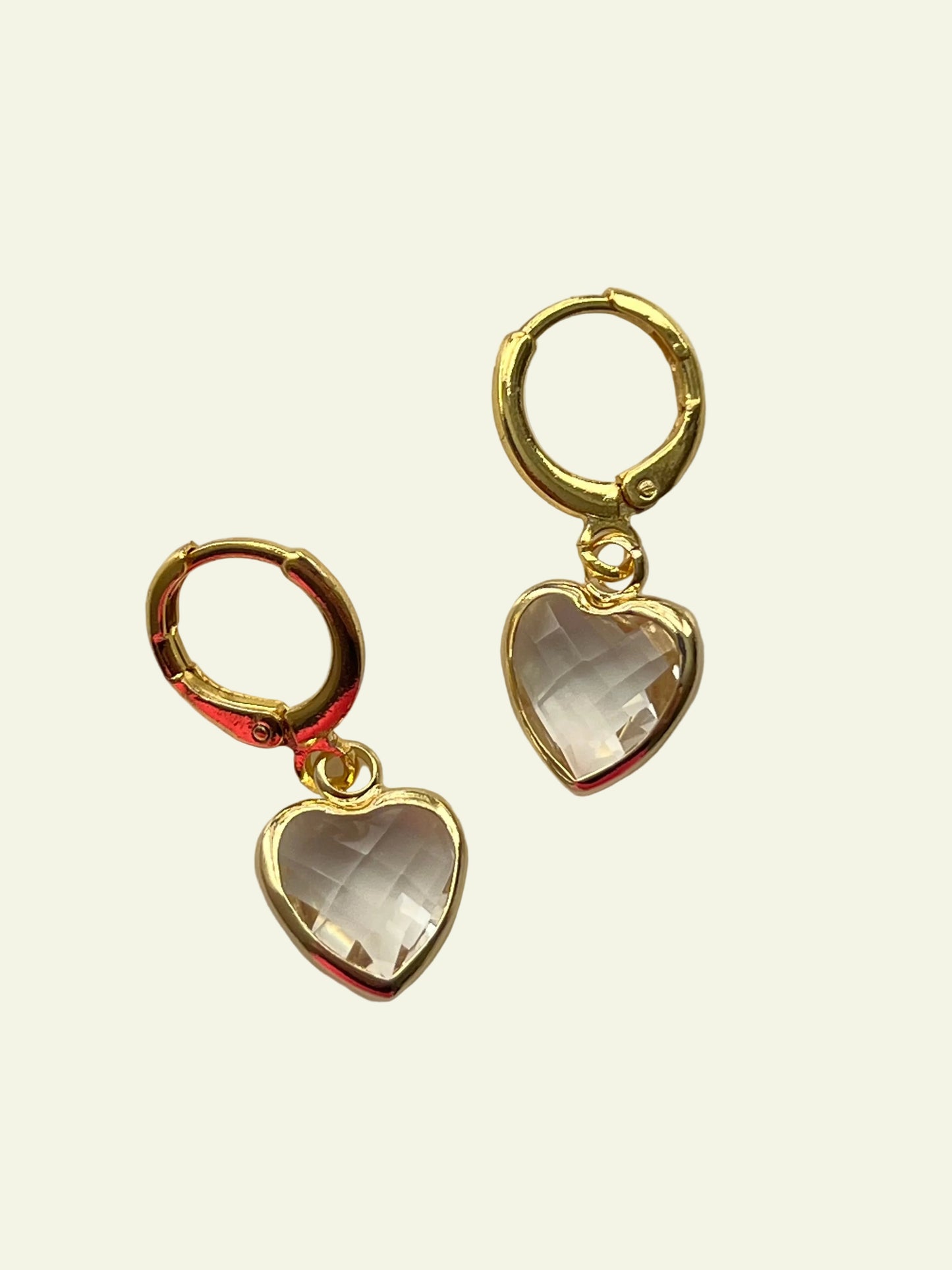 GLASS HEART EARRINGS