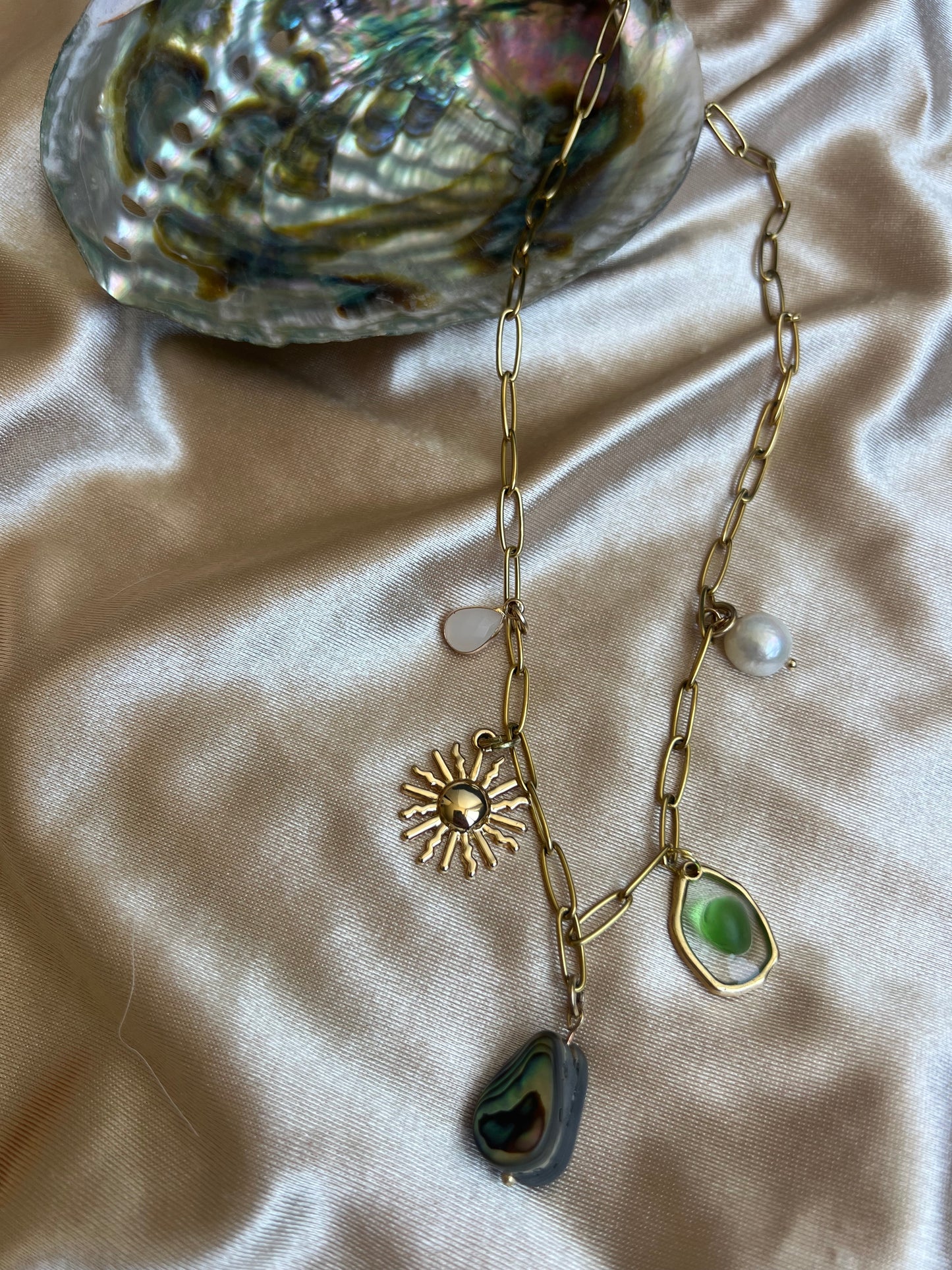 THE COAST NECKLACE