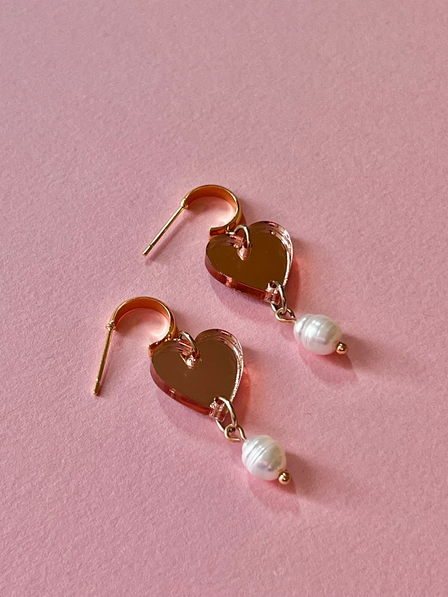 HEART + PEARL EARRINGS