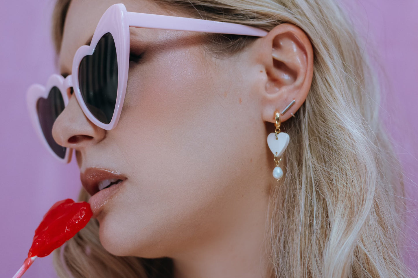HEART + PEARL EARRINGS