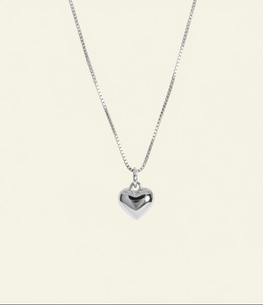 HEART NECKLACE