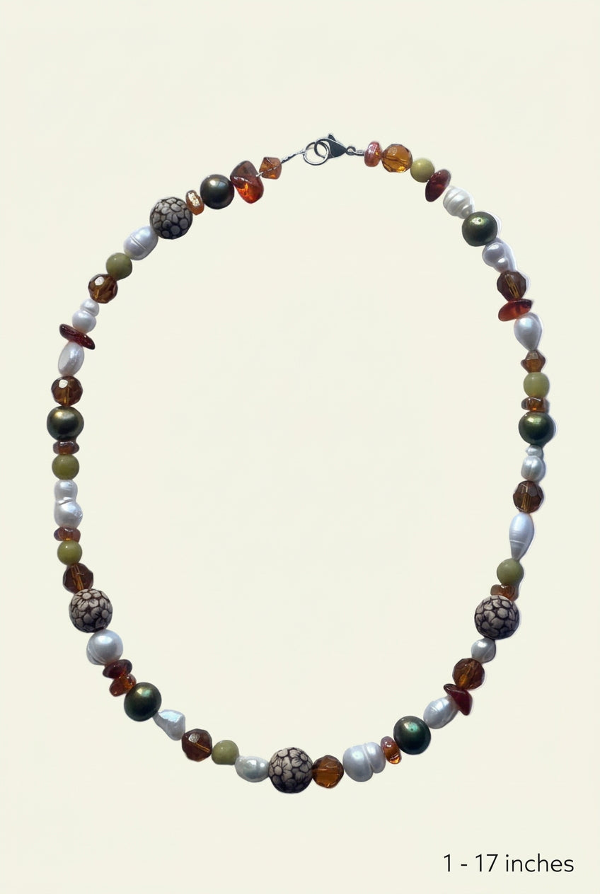 VINTAGE BEAD CHOKER