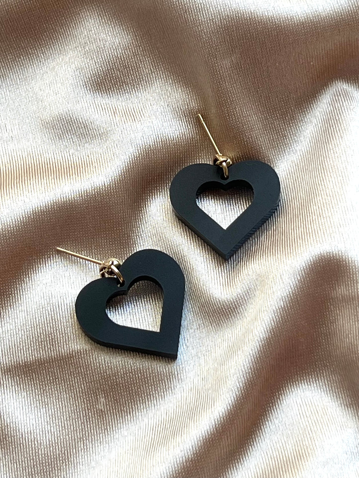 HEART EARRINGS