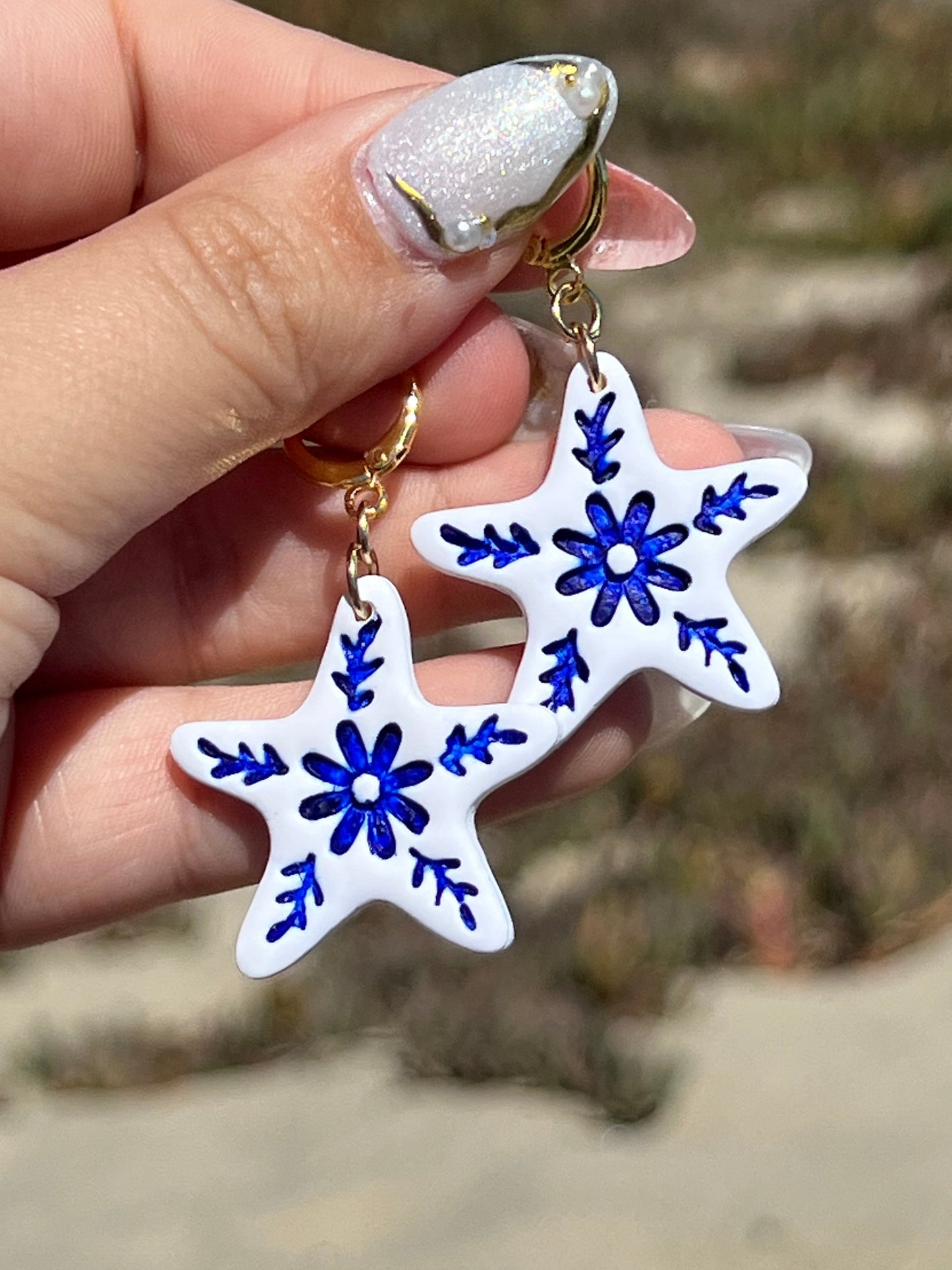 COASTAL CERAMIC STARFISH EARRINGS