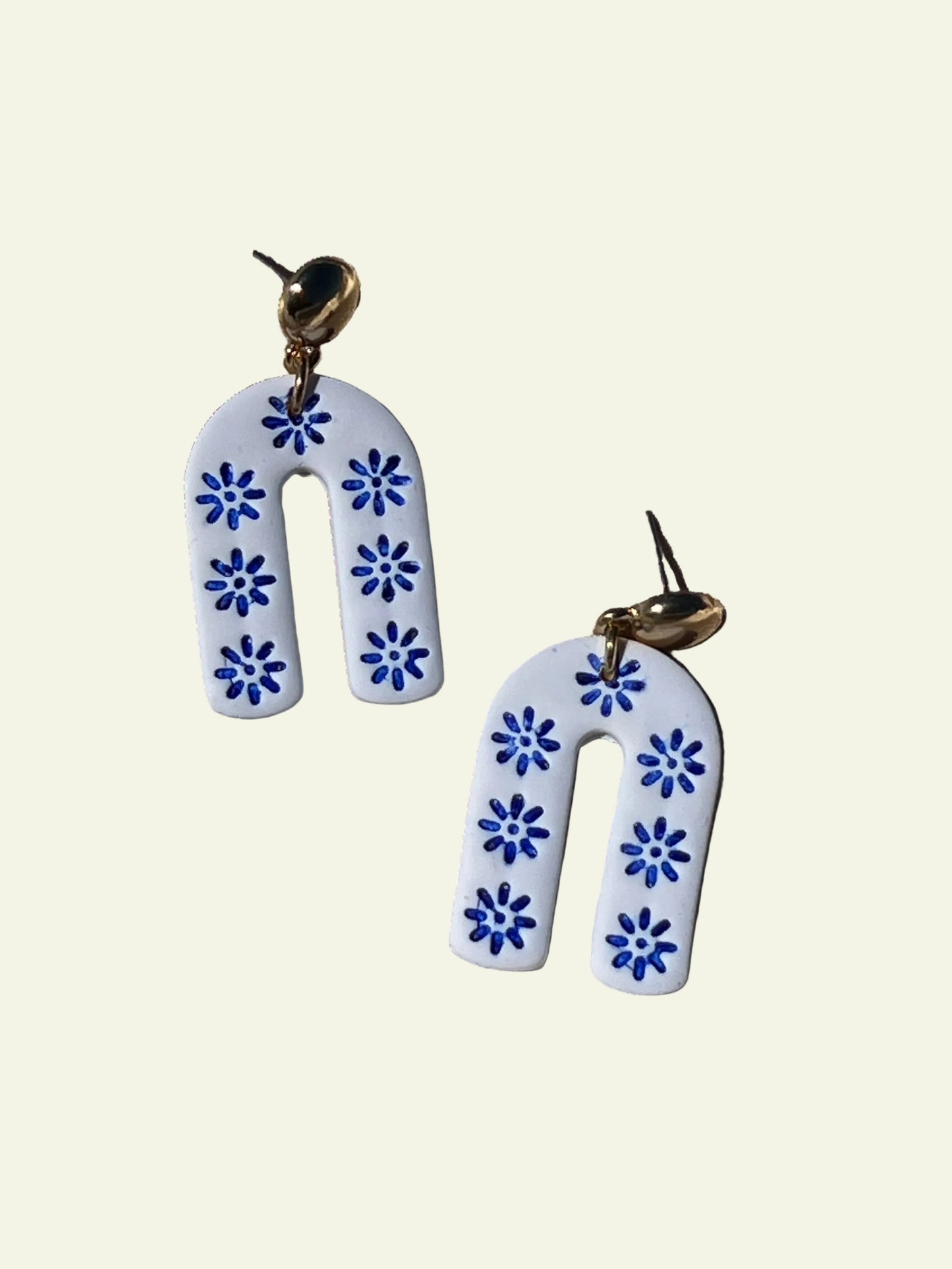 COASTAL CERAMIC ARCH EARRINGS