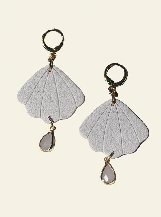 SHELL DROP EARRINGS
