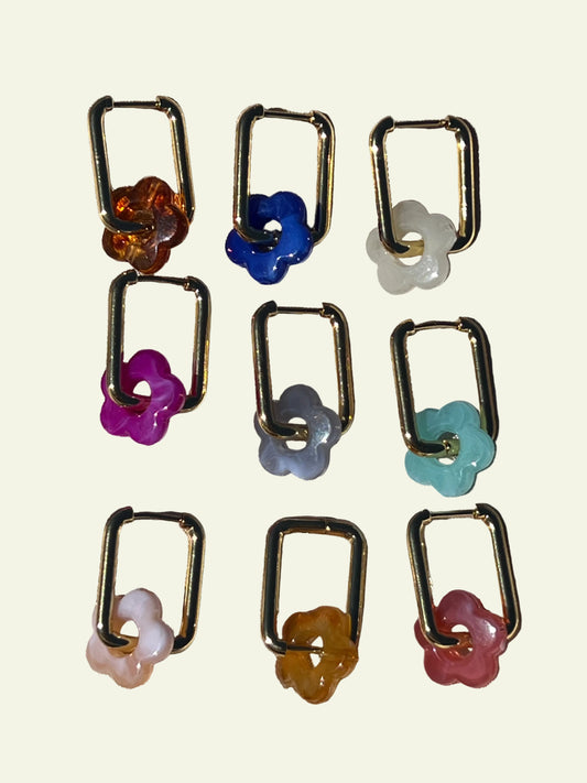 MINI FLOWER CHARM HOOPS