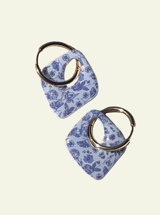 FLORAL CHARM HOOPS