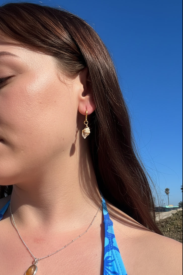 SHELL DANGLES